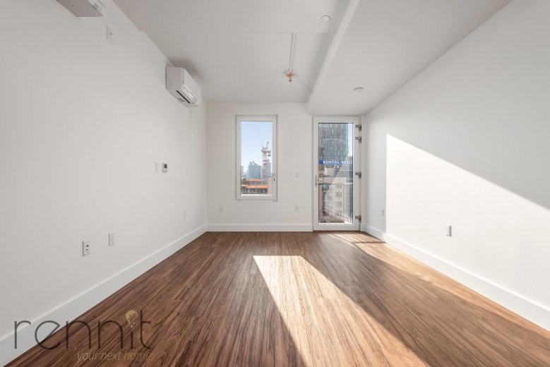 2625 3rd St #3G - Photo 2 of 8