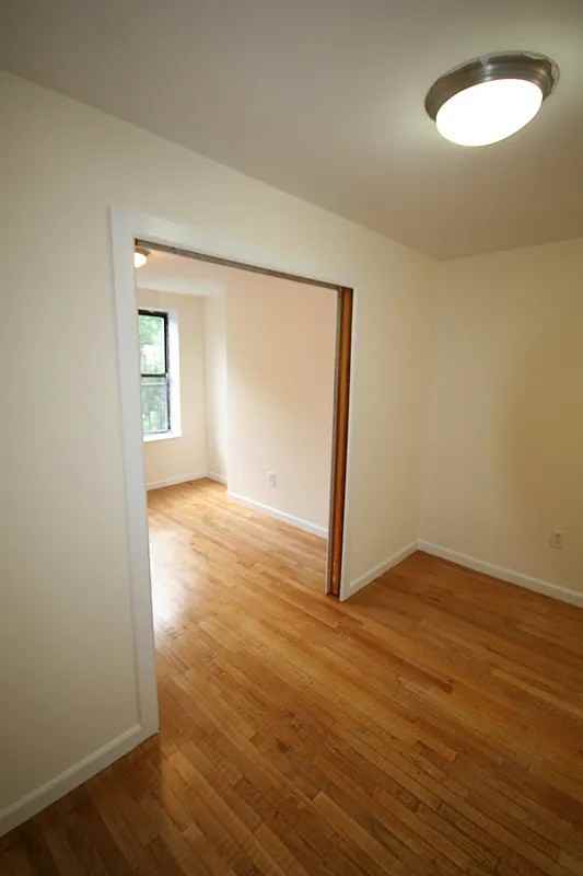 515 E 5th St #4A - Photo 6 of 7