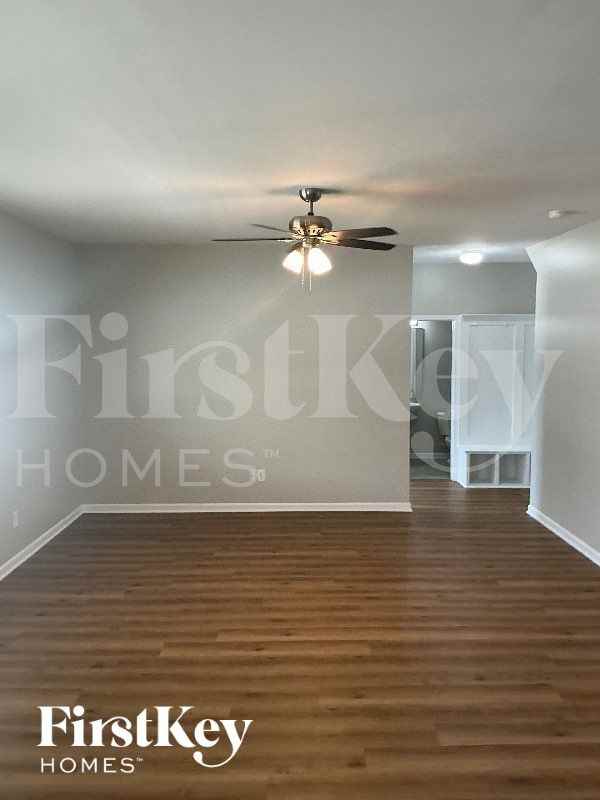 1013 Blue Stream Ln - Photo 2 of 10