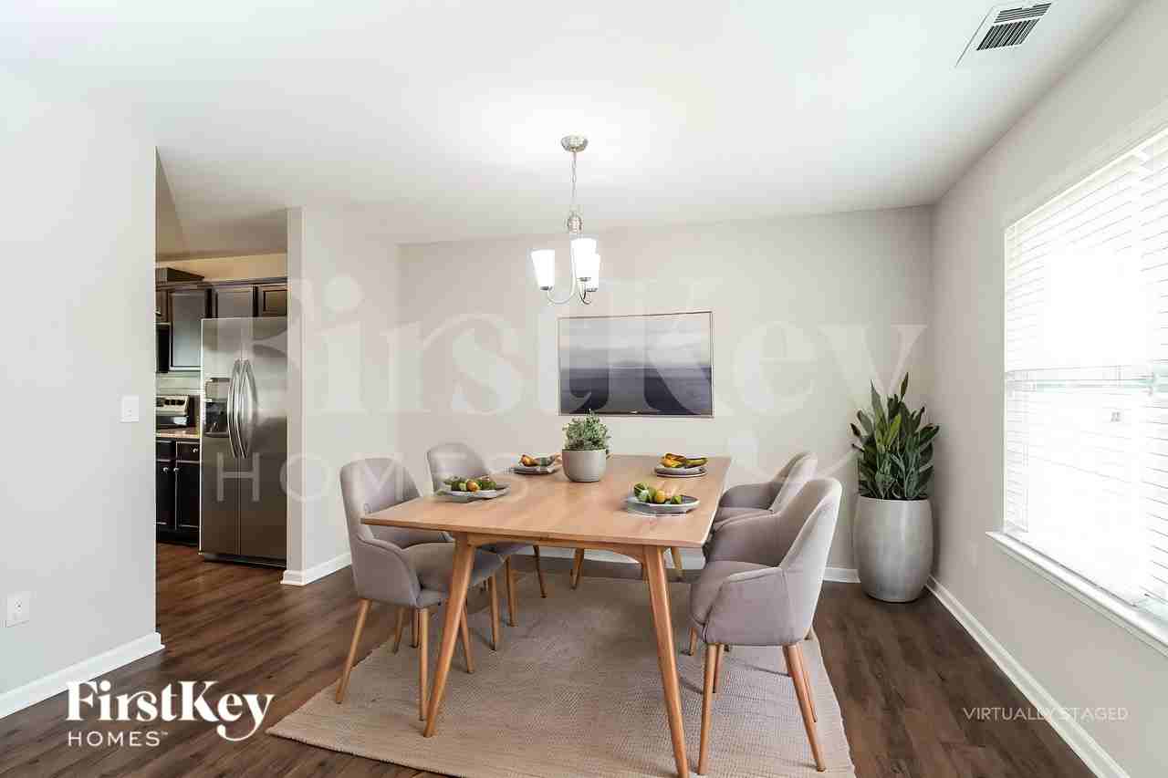 2637 Cider Ridge Rd - Photo 7 of 19