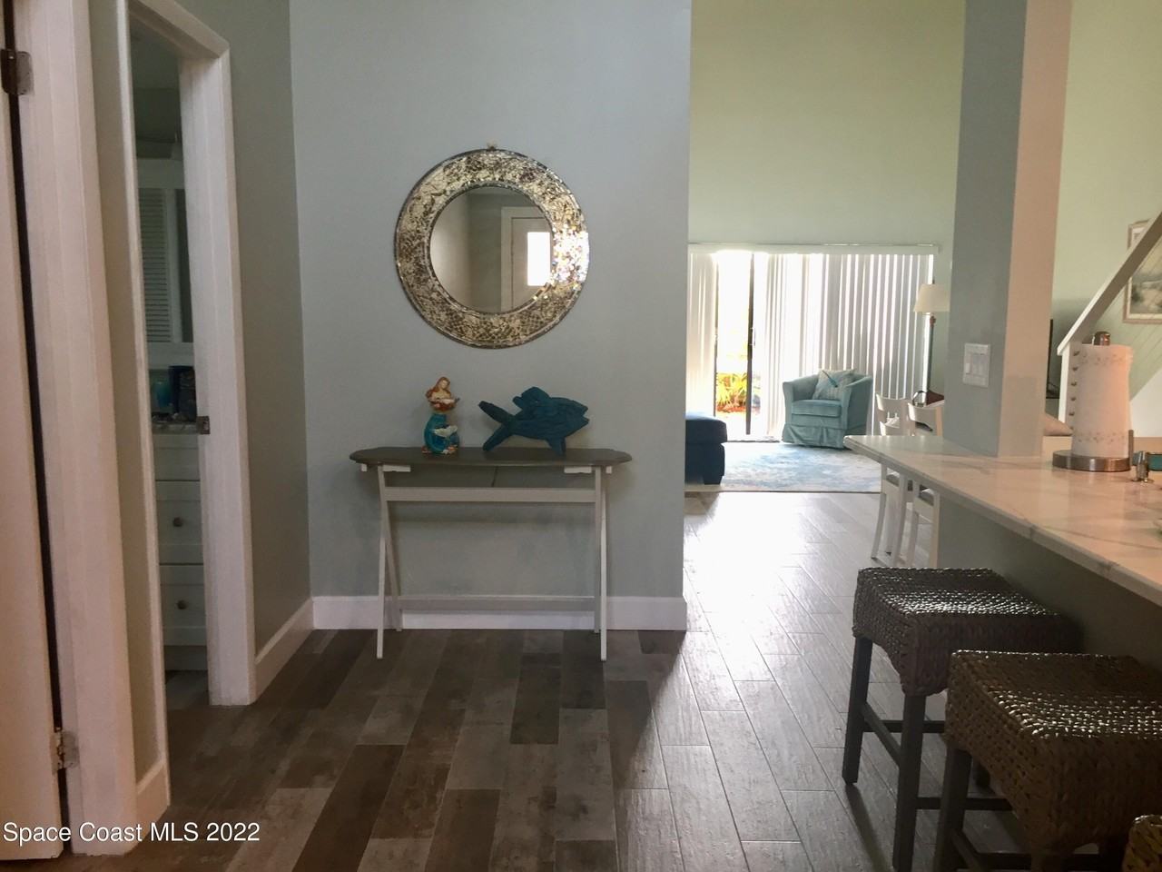 31 Emerald Ct - Photo 2 of 14