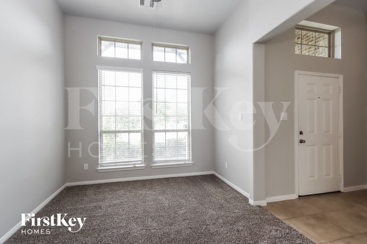 18707 Antler Trails Ct - Photo 6 of 18