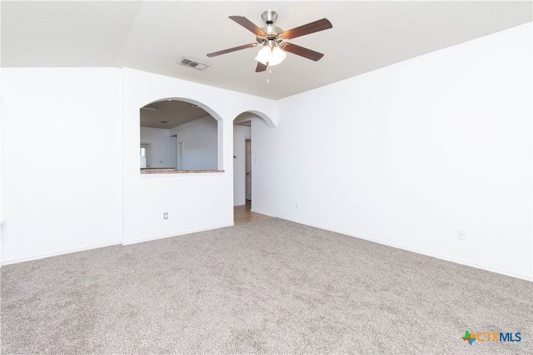 6300 Clear Brook Dr - Photo 3 of 20