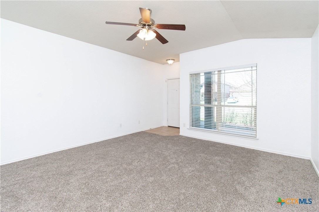 6300 Clear Brook Dr - Photo 4 of 20