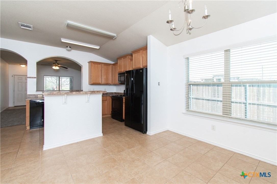 6300 Clear Brook Dr - Photo 7 of 20