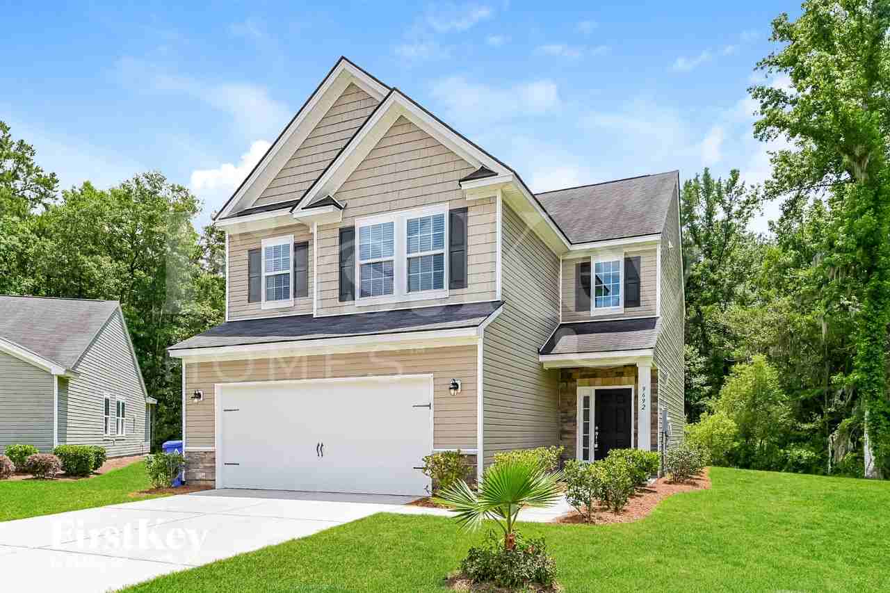 9692 Spencer Woods Rd - Photo 3 of 16