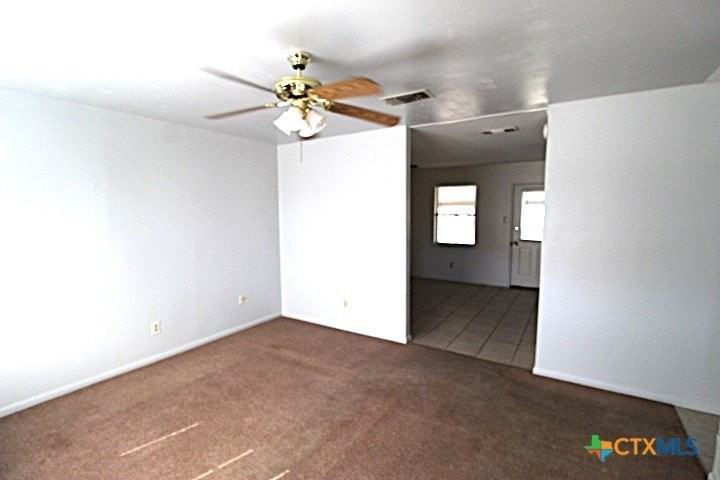 803 Michelle Dr - Photo 2 of 8