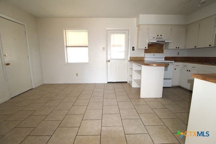 803 Michelle Dr - Photo 3 of 8