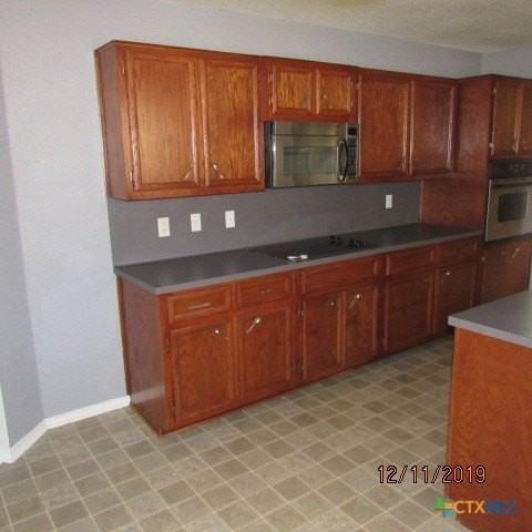 5510 Shawn Dr - Photo 6 of 28