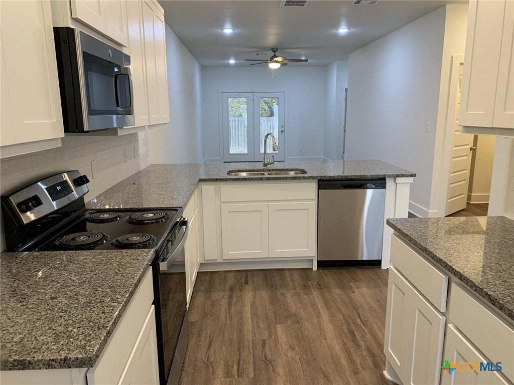 1854 Royal Loop - Photo 7 of 26