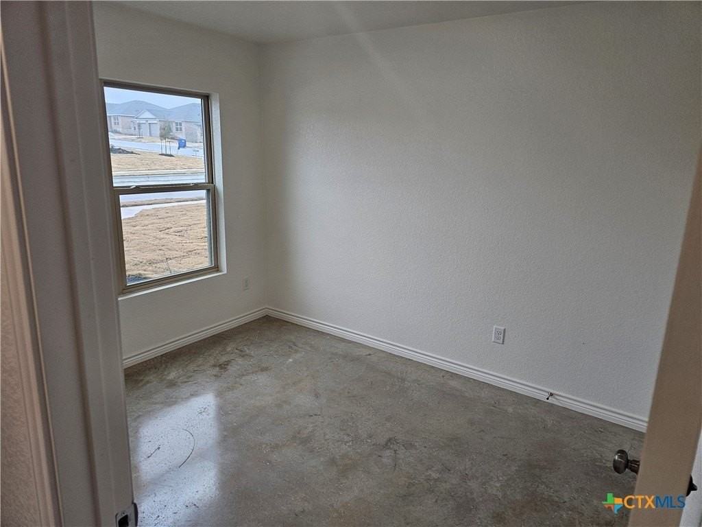 1309 Concord Dr - Photo 5 of 14