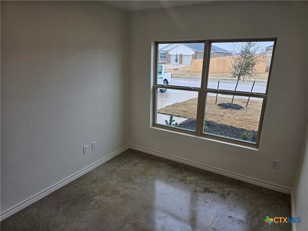 1309 Concord Dr - Photo 6 of 14