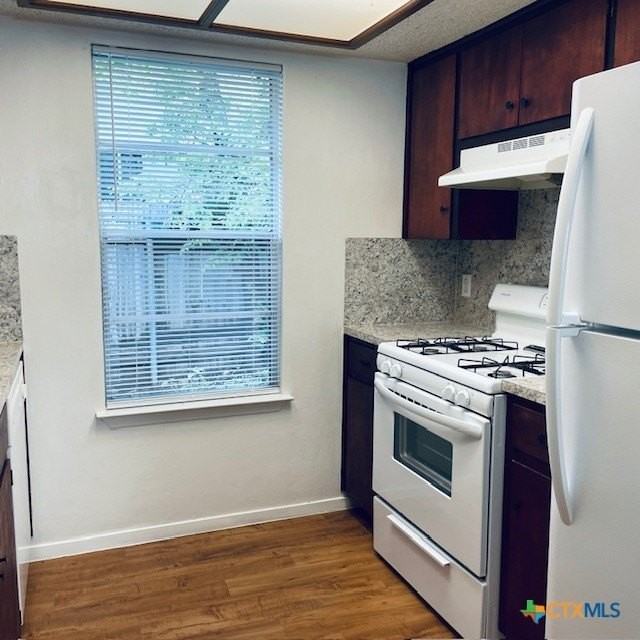 422 Chisholm Valley Dr - Photo 4 of 11