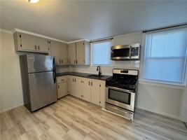 featured image of 33 Saint Elizabeth St #2