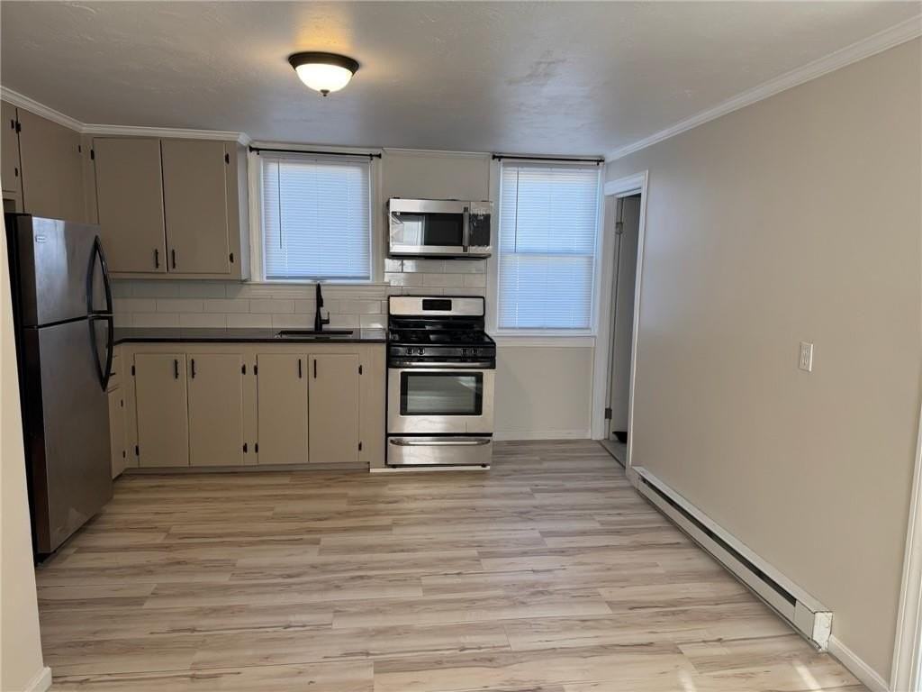 33 Saint Elizabeth St #2 - Photo 7 of 24