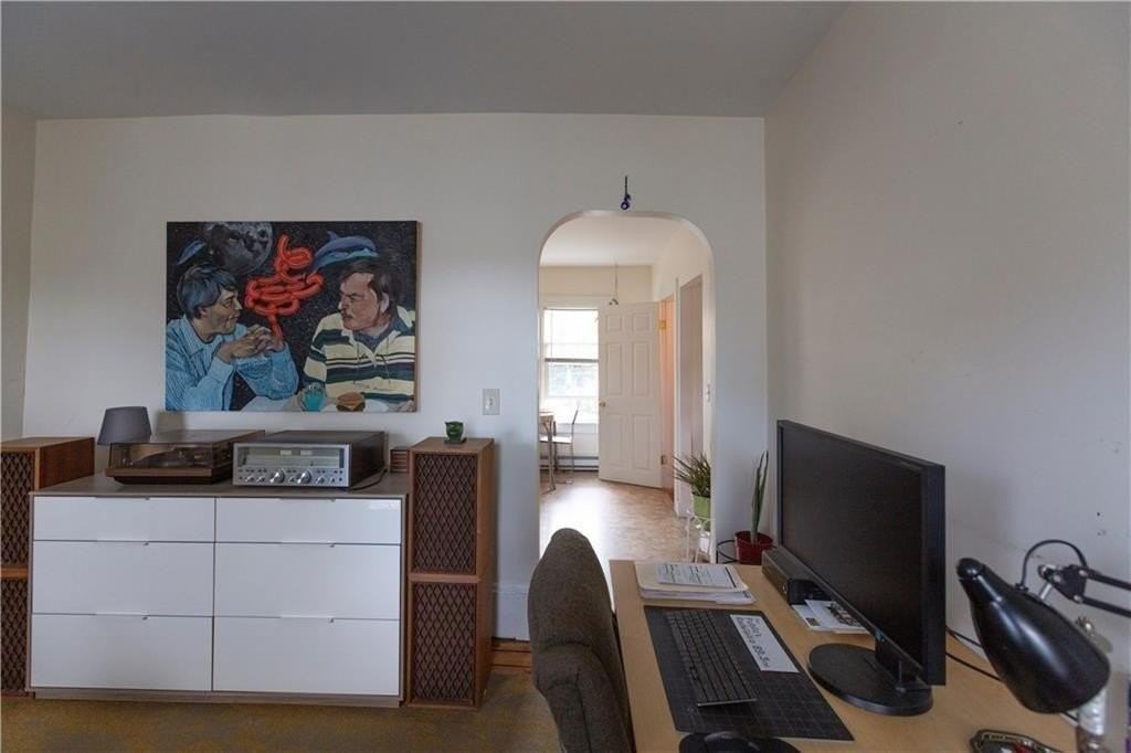 186 Carpenter St #2R - Photo 4 of 8