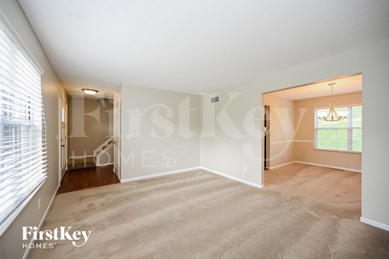 5328 Orchardcreek Ct - Photo 5 of 19