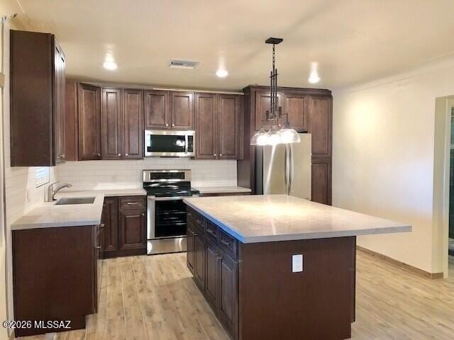 3808 E 5th St - Photo 5 of 7