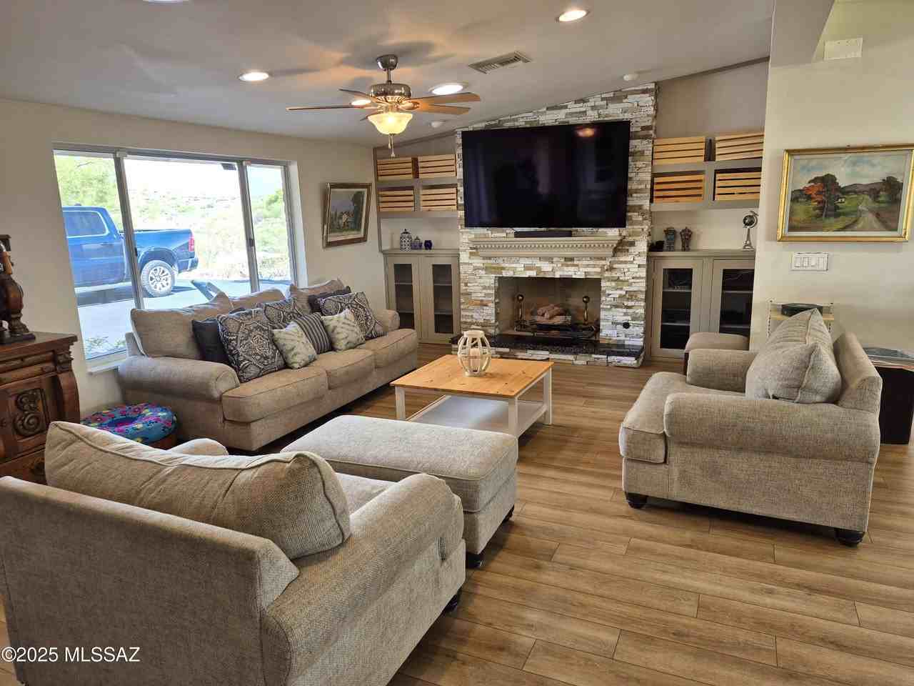 5665 E Camino Del Celador - Photo 4 of 44