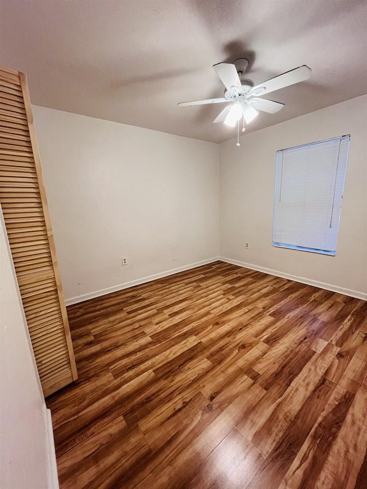 581 Holyoke Ct #C - Photo 4 of 11