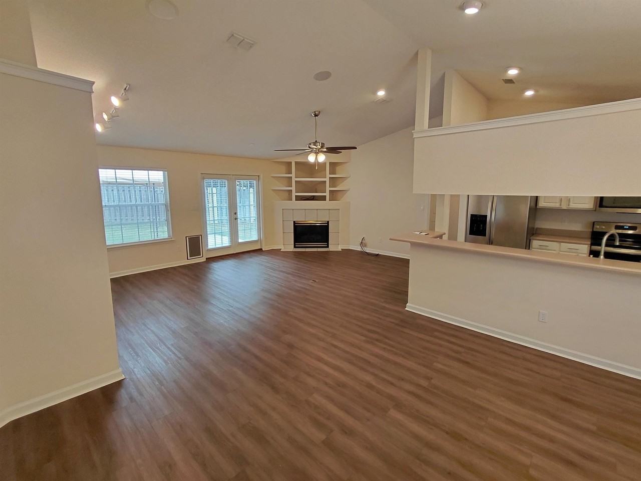 1308 Fern Hill Ct - Photo 4 of 24