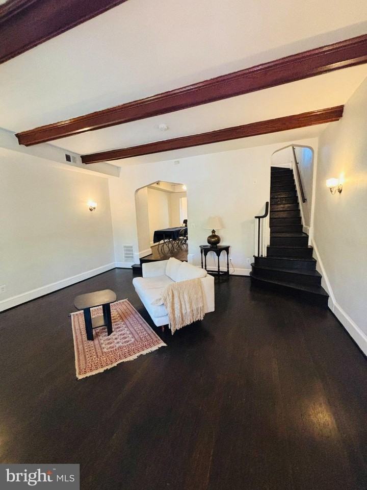 1397 Sheridan St Nw - Photo 3 of 30