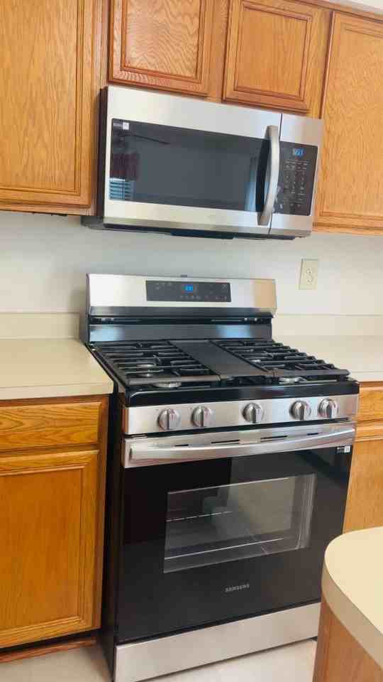 6615 Buskin Ln - Photo 5 of 46