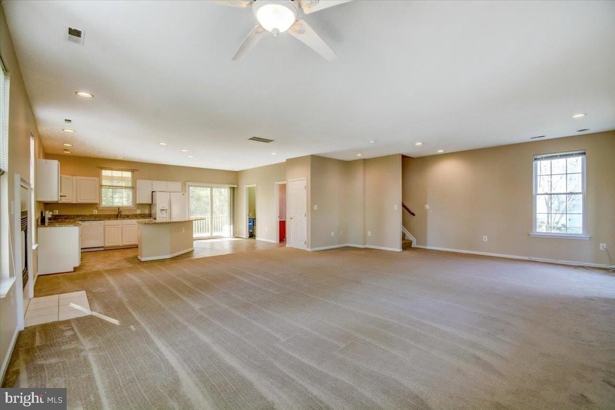 4942 W End Ave - Photo 6 of 32