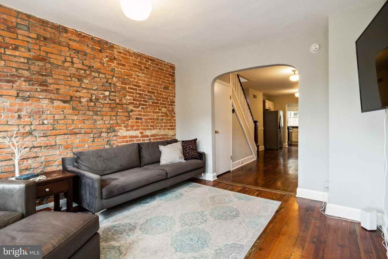 651 E Clement St - Photo 2 of 24