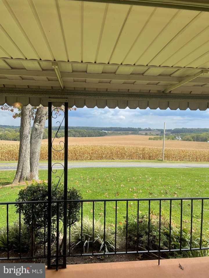 1670 Florence Rd - Photo 3 of 20