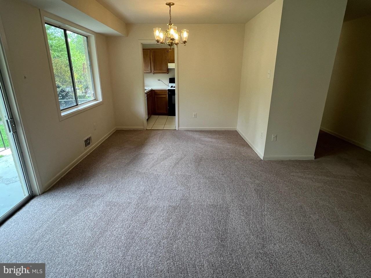 10624 Kenilworth Ave #104 - Photo 7 of 14