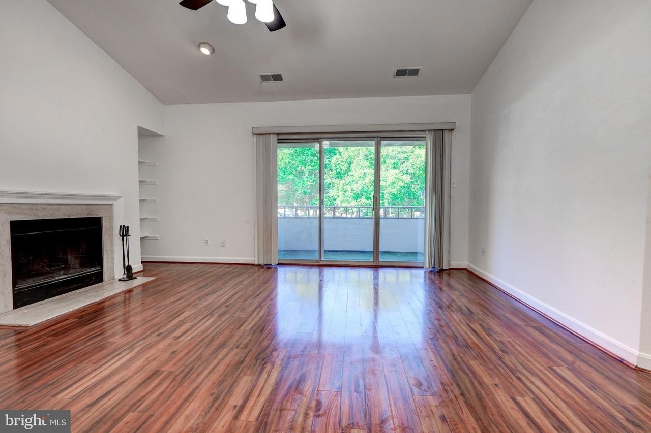 13700 Modrad Way #8A34 - Photo 4 of 30