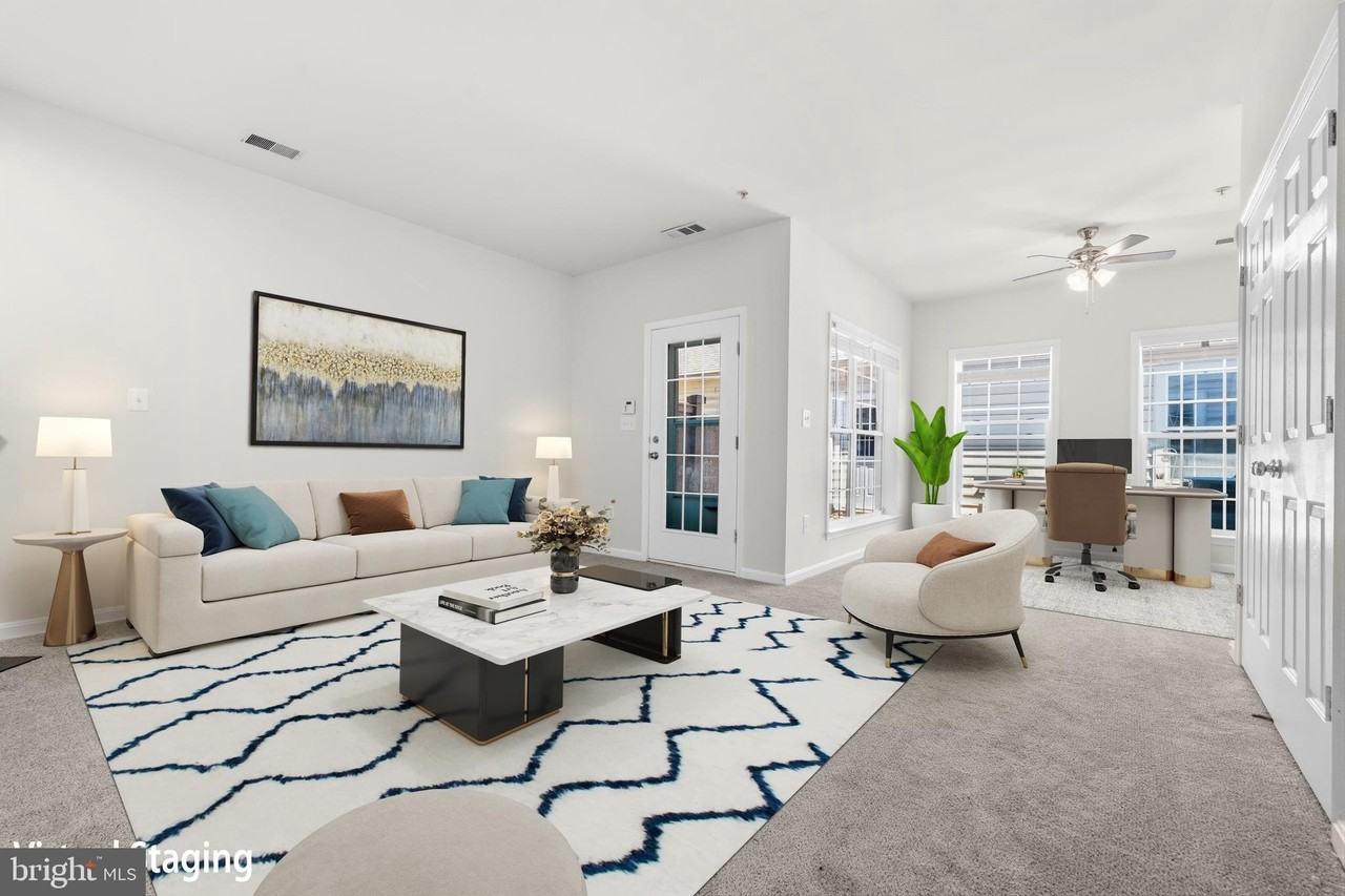 12505 Gladys Retreat Cir #28 - Photo 2 of 47