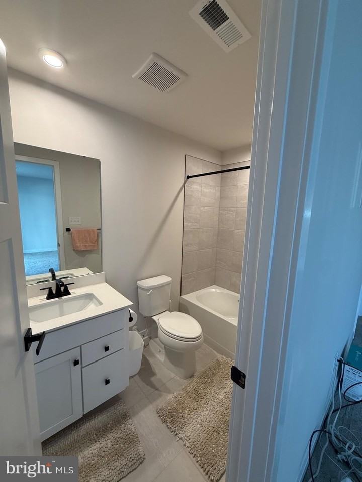 3 Cinnamon Ln - Photo 4 of 27