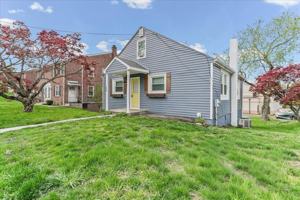 featured image of 106 S Walnut St