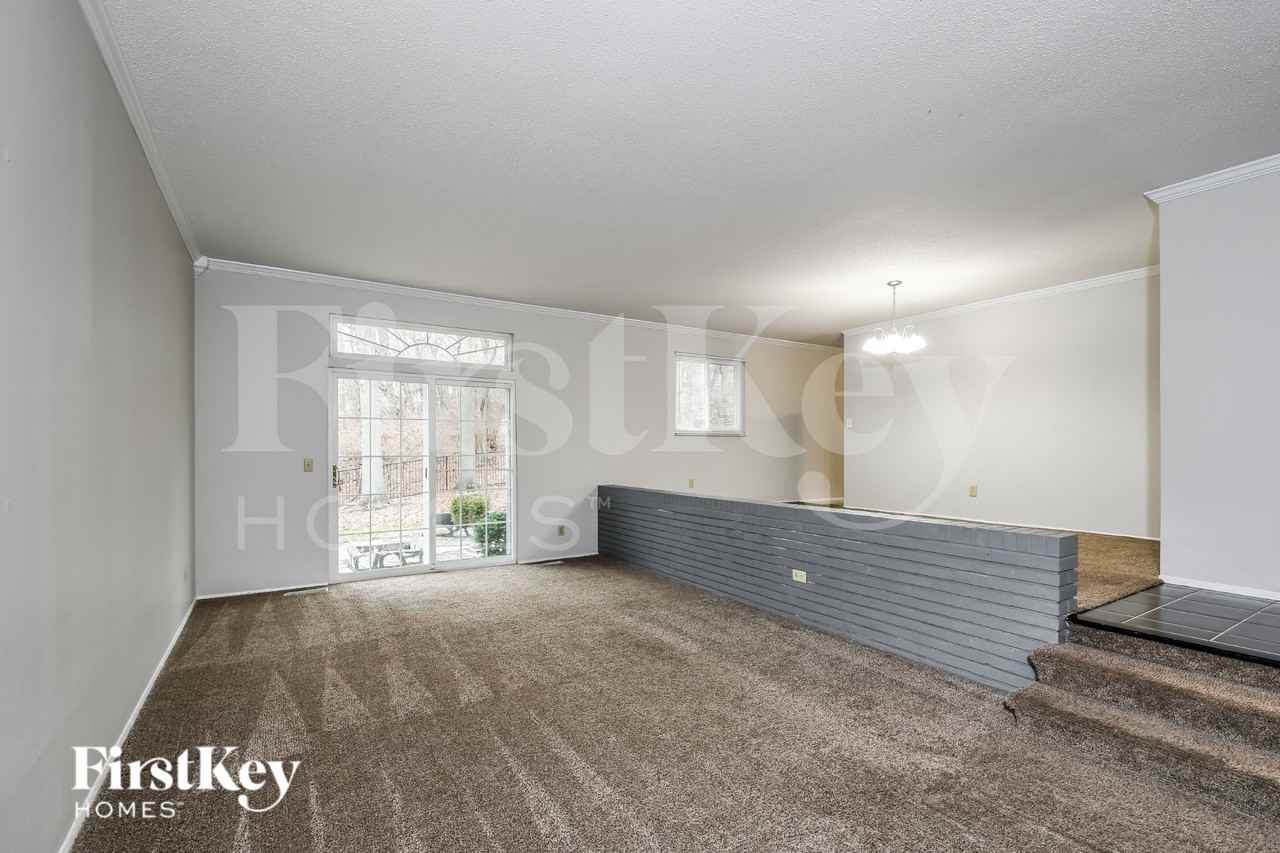 612 Morewood Ct - Photo 3 of 19