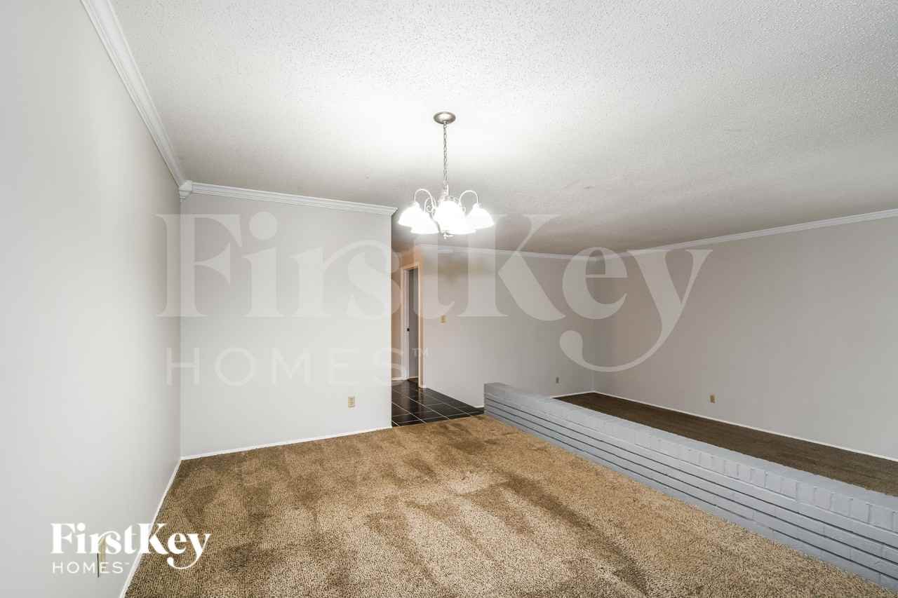 612 Morewood Ct - Photo 6 of 19