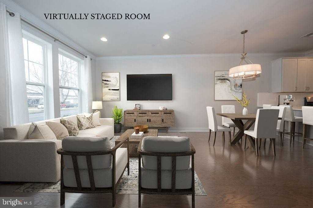 220 Charles Ellis Dr - Photo 5 of 50