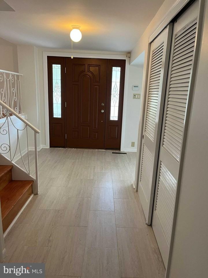 161 N Highland Cir - Photo 7 of 24