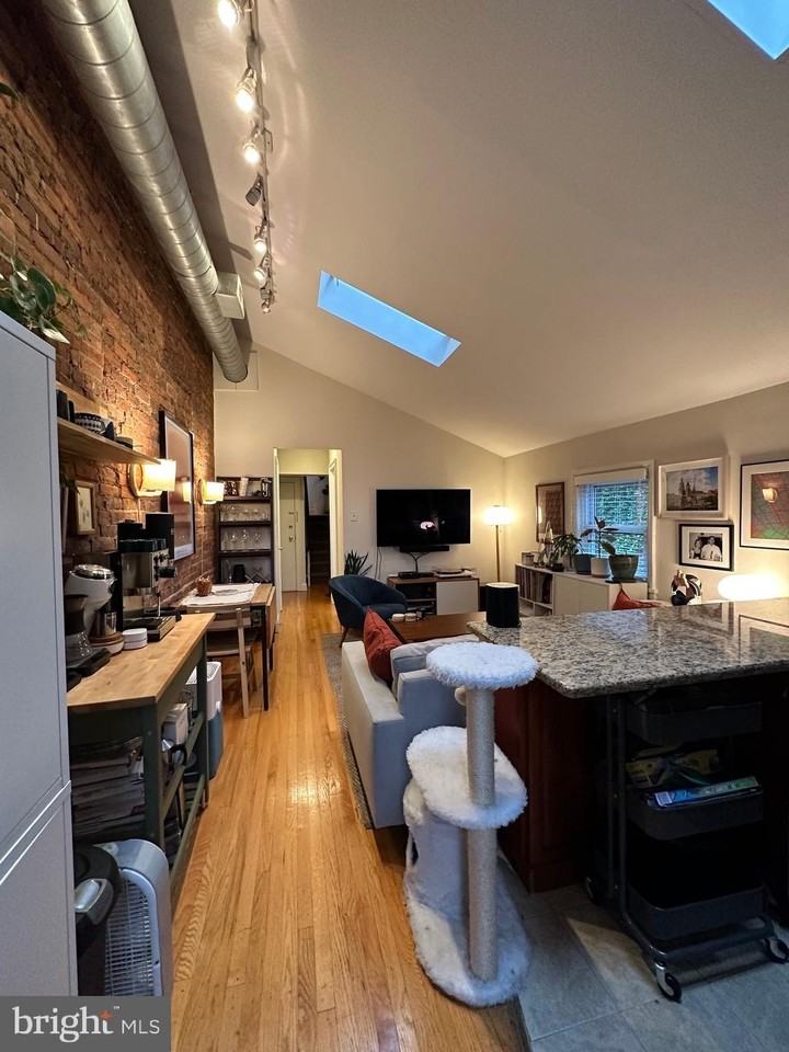 311 S 12th St #3F - Photo 2 of 15