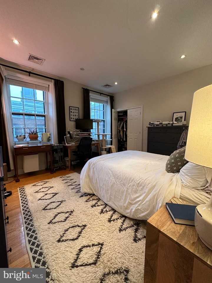 311 S 12th St #3F - Photo 6 of 15