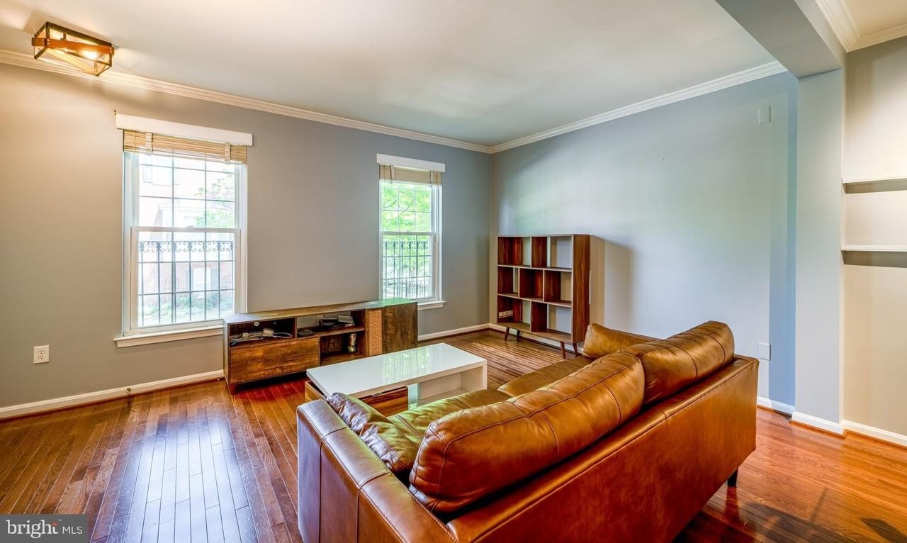 702 Norfolk Ln #A - Photo 4 of 28