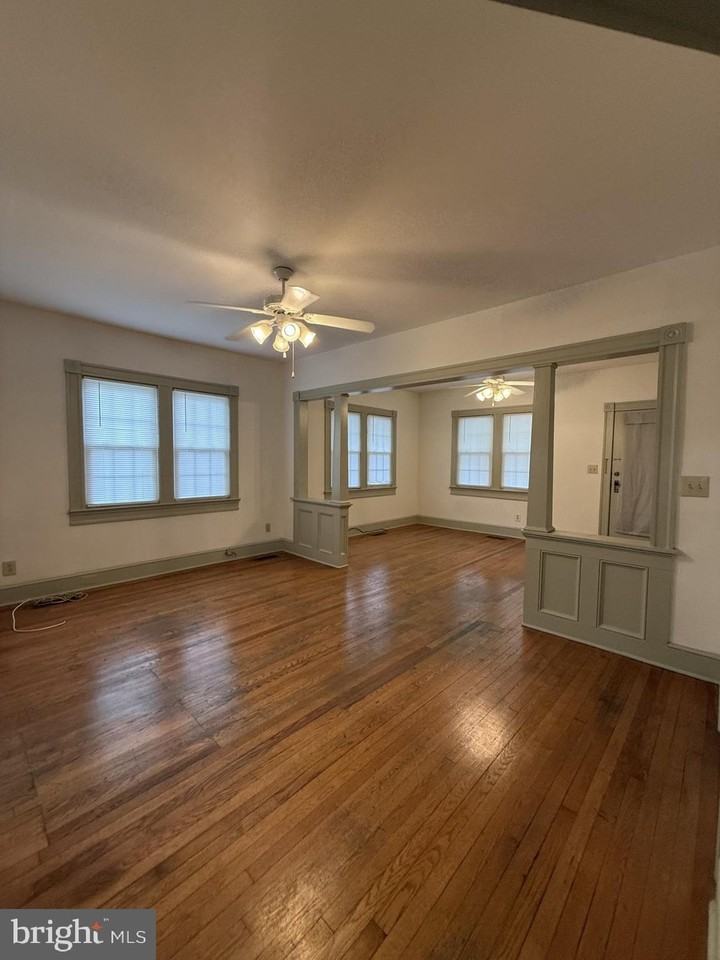 1237 Seacobeck St - Photo 6 of 15