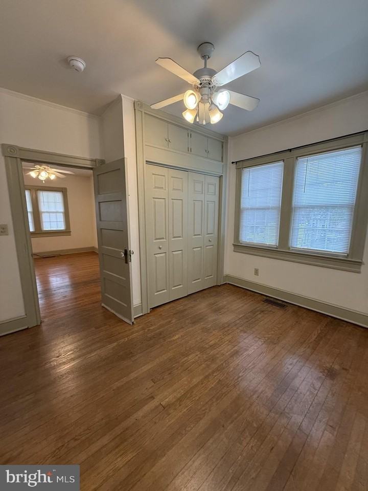 1237 Seacobeck St - Photo 7 of 15