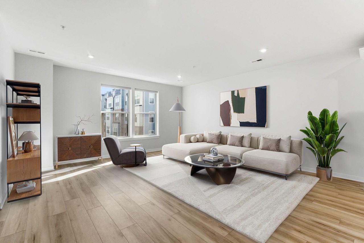 2136 Glacier Rd - Photo 2 of 50