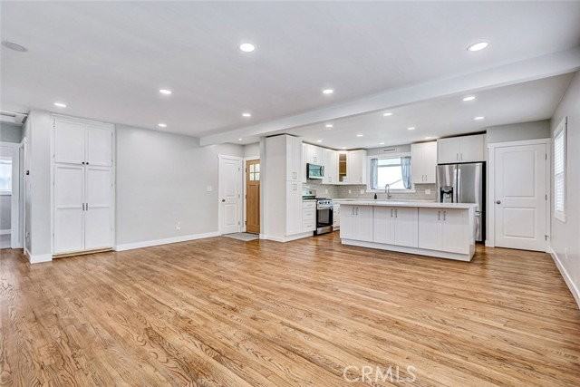 4112 W 173rd Pl - Photo 3 of 8