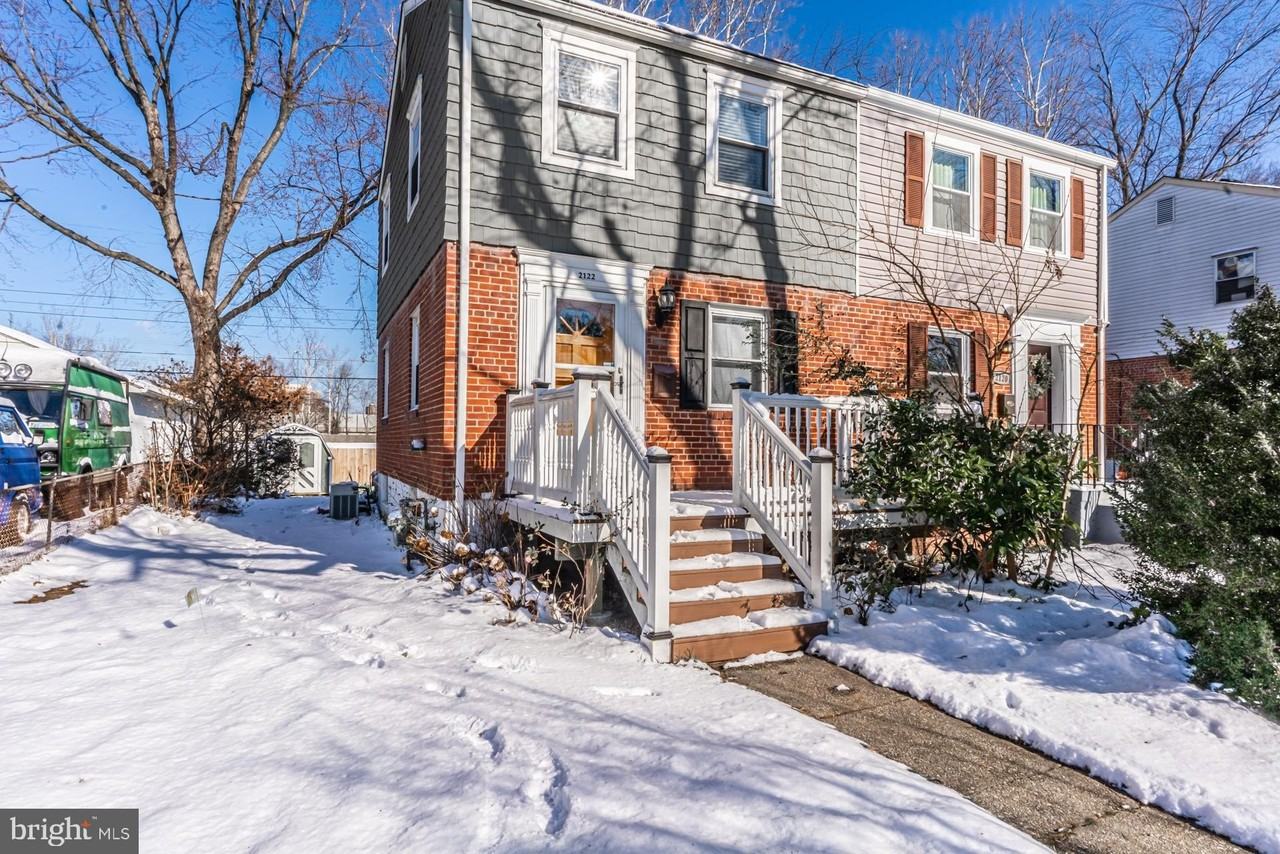 2122 Arlington Ter - Photo 2 of 32