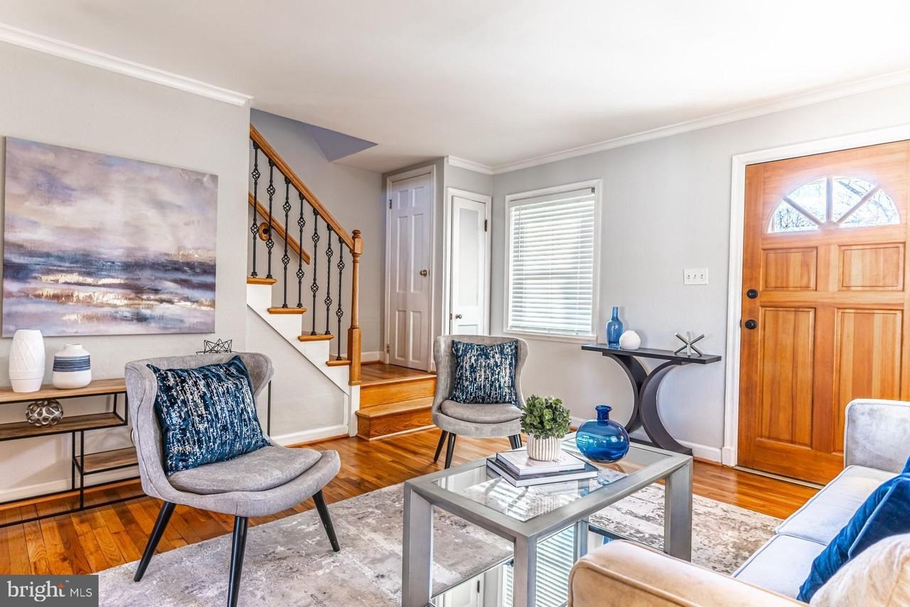 2122 Arlington Ter - Photo 6 of 32