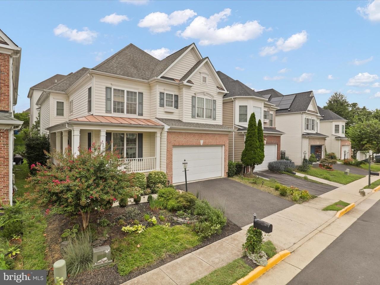 5638 Kertscher Ter - Photo 4 of 50