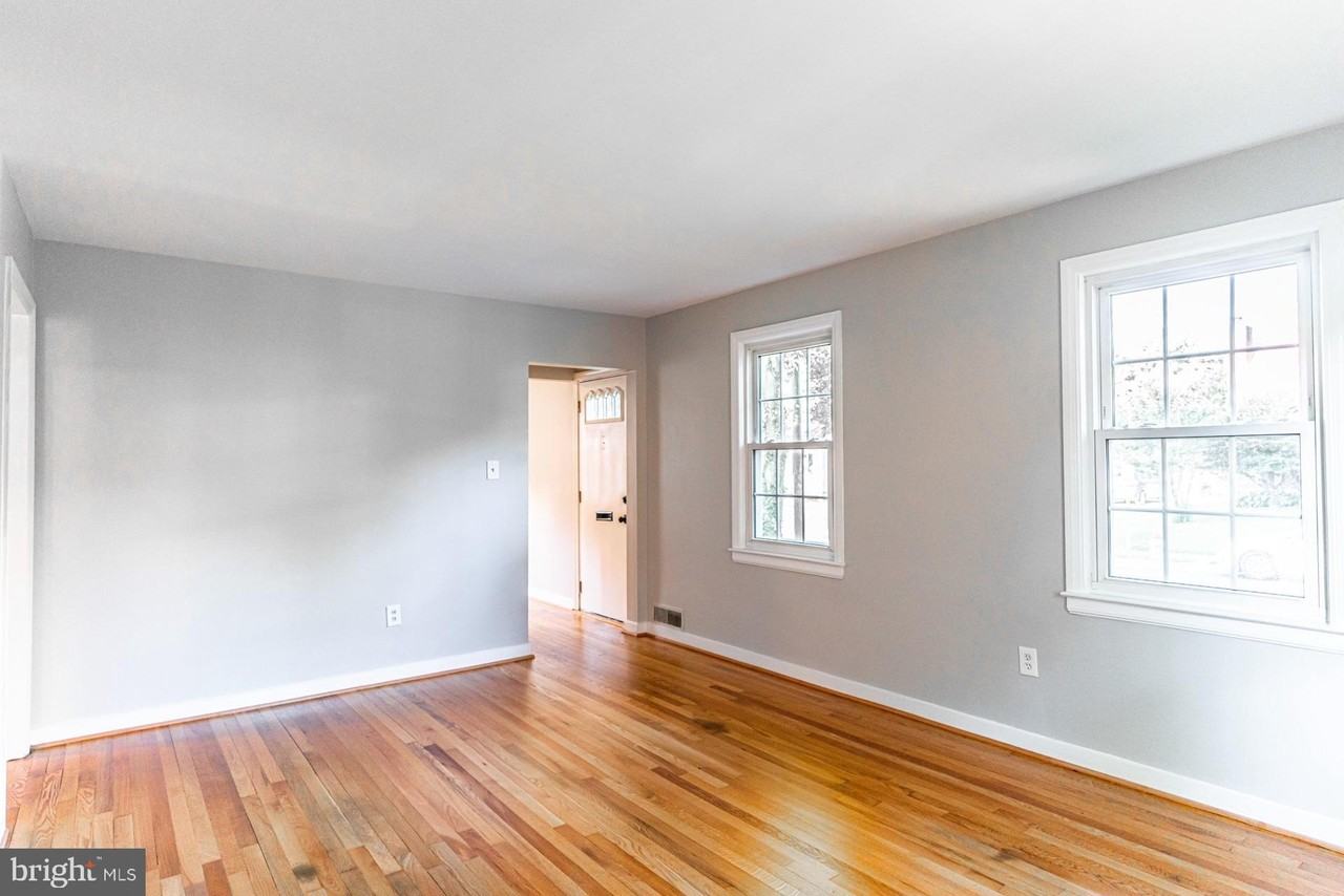 2759 W George Mason Rd - Photo 5 of 48